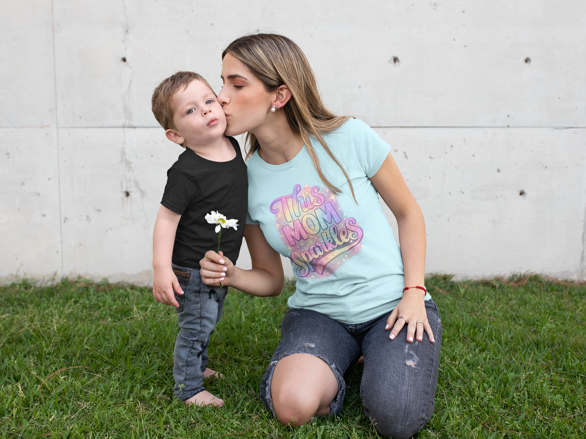This Mom Sparkles Unisex Shirt